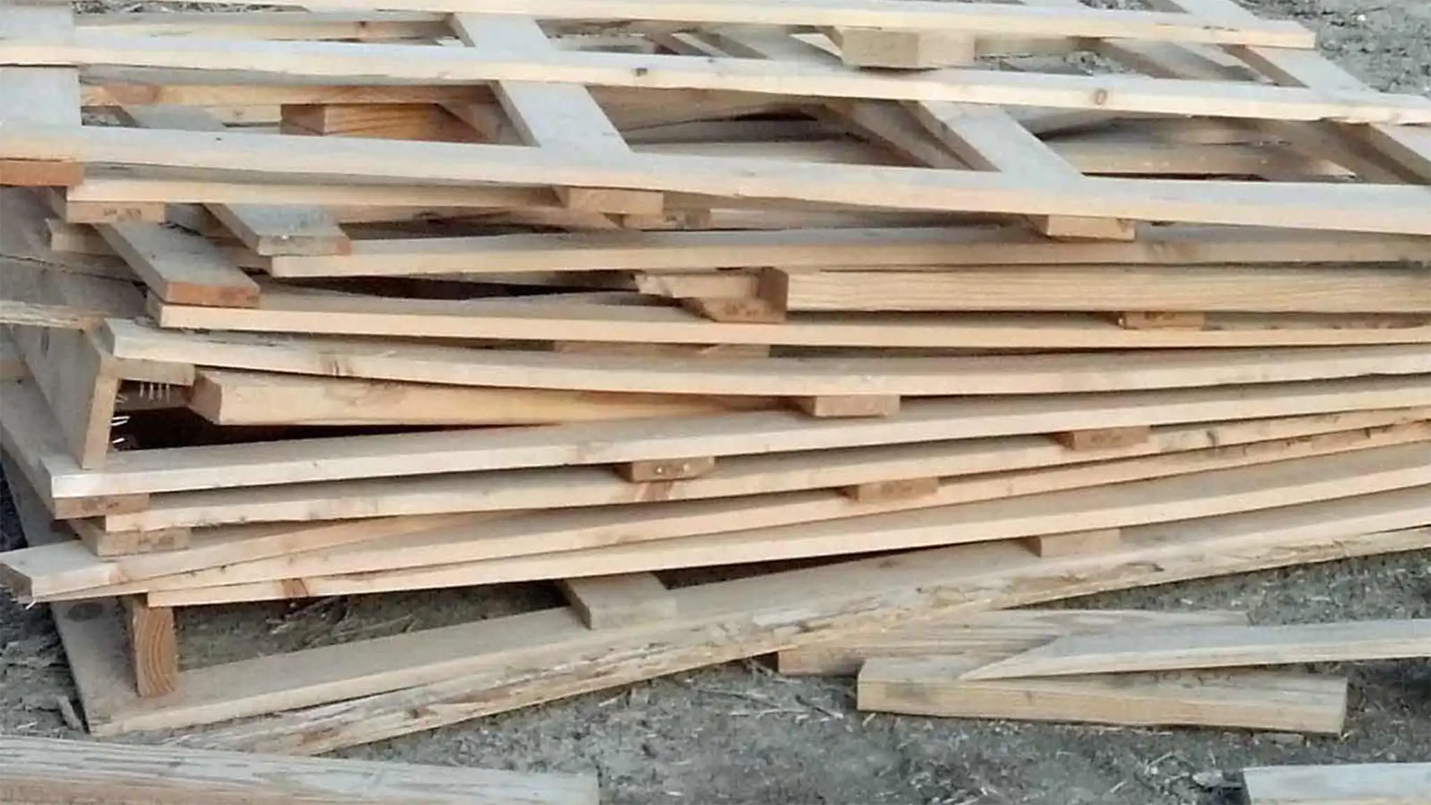 Wooden Scrap Seller